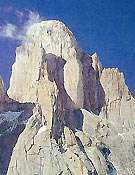 Fitz Roy, símbolo patagónico - Foto: Patagonia, de Buscaini y Metzeltin